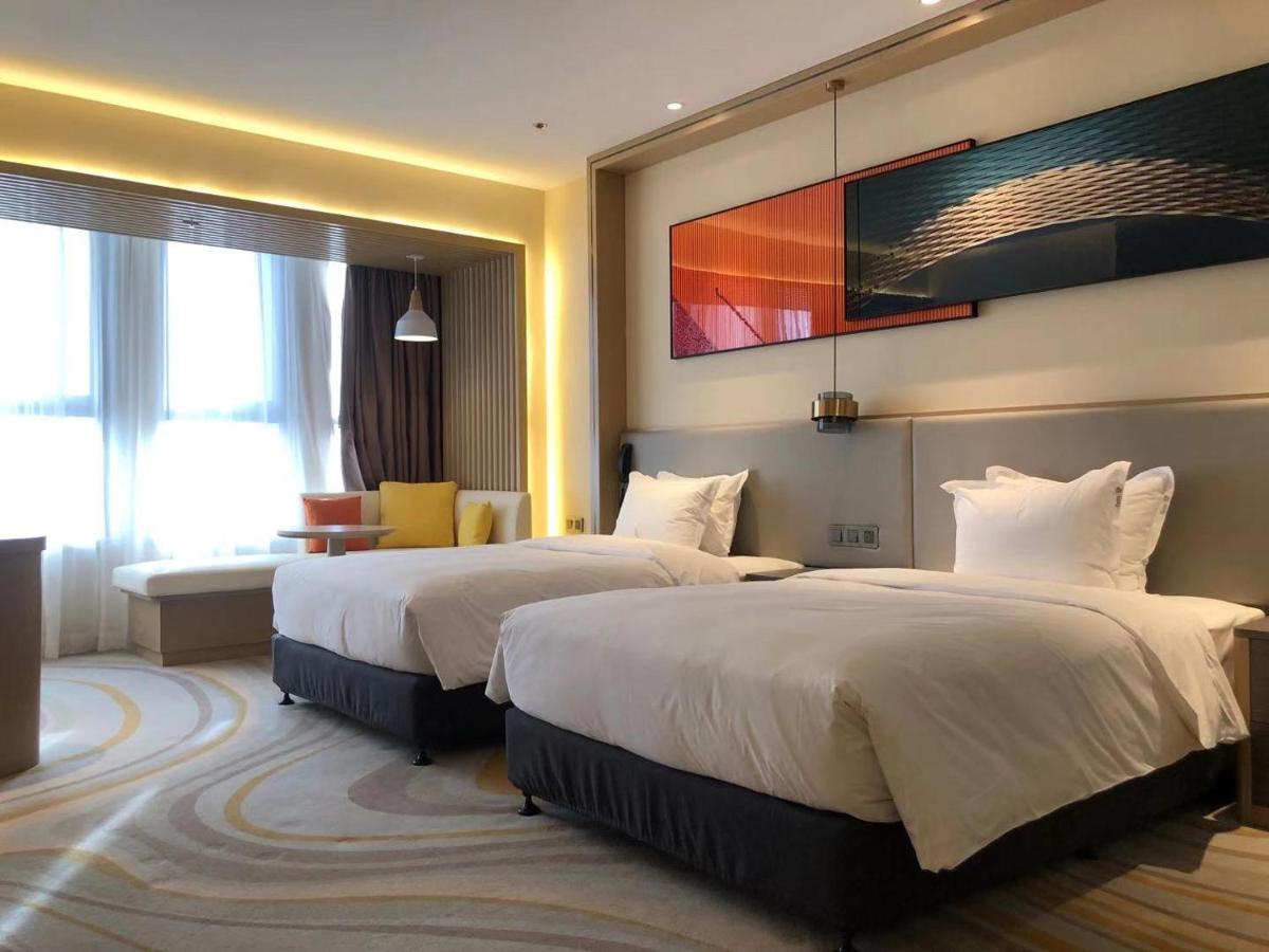 Holiday Inn Express Ulanqab Jining By Ihg Exterior foto